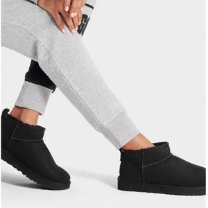 BLACK ULTRA MINI UGGS